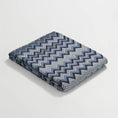 Charger l'image dans la visionneuse de la galerie, Bleu Foncé / 130 x 160 cm Plaid Noir et Blanc Scandinave