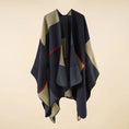 Charger l'image dans la visionneuse de la galerie, Bleu Marine Plaid Poncho Adulte