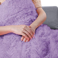Charger l'image dans la visionneuse de la galerie, Plaid Fausse Fourrure Violet